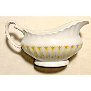 J & G Meakin England Classic White Yellow Gold Pattern Scalloped Edge Gravy Boat